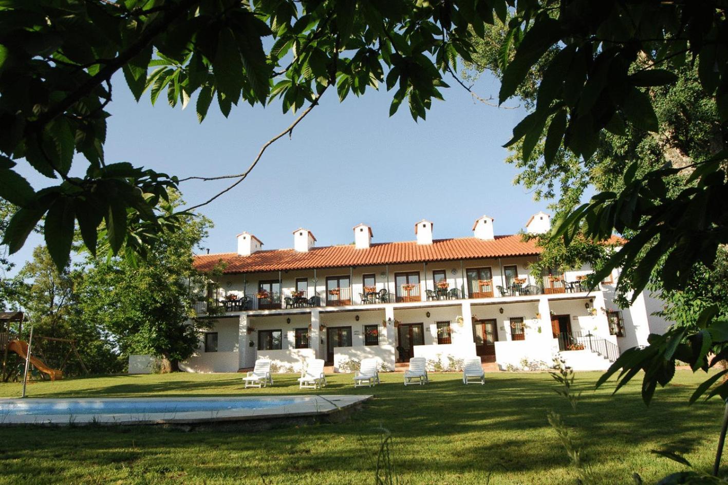 Hotel Apartamento Rural Finca La Media Legua Aracena Exterior foto