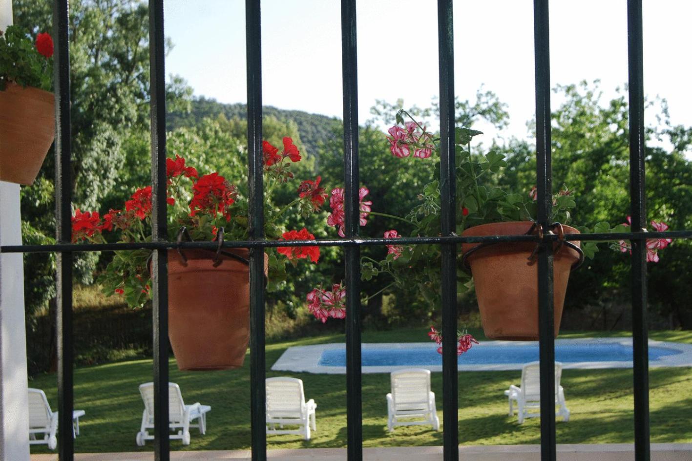 Hotel Apartamento Rural Finca La Media Legua Aracena Exterior foto