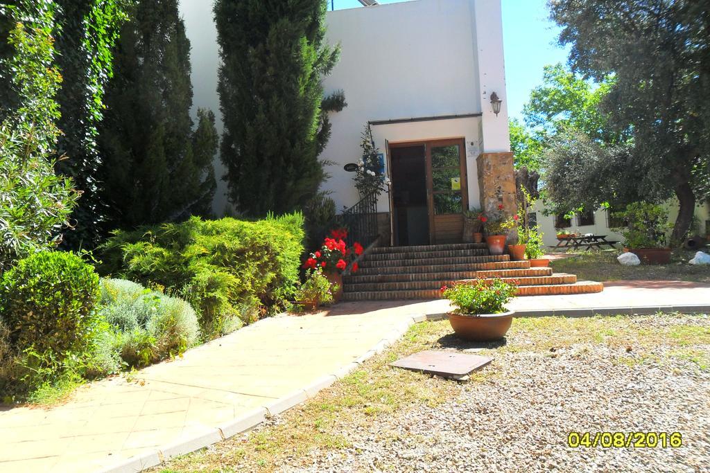 Hotel Apartamento Rural Finca La Media Legua Aracena Exterior foto