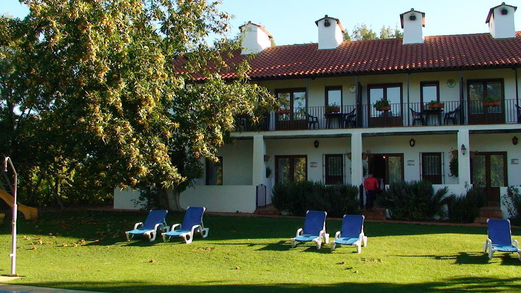 Hotel Apartamento Rural Finca La Media Legua Aracena Exterior foto